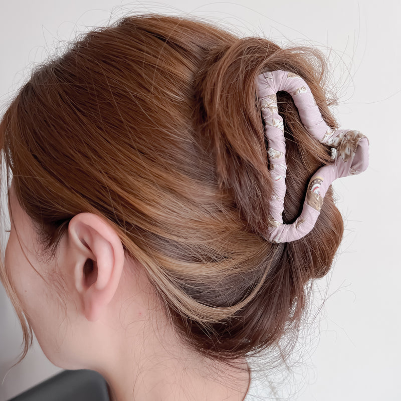 Woman wearing large pink vintage-inspired fabric claw clip by Maison Soyenne – sustainable, small & large, white, pink, black, Vintage Hair Accessories Collection