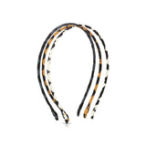 Sustainable and stylish, this minimalist checkered headband features a super skinny, ultra-thin shape that blends comfort with structure. Wrapped in eco-friendly vintage fabric, it’s thoughtfully crafted at Maison Soyenne’s studio in Seoul with the planet—and your style—in mind. Whether you're going for a casual look or a classic, timeless vibe, this minimalist black and white checker pattern adds the perfect finishing touch.