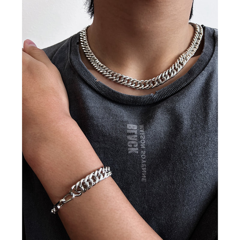chunky cuban curb link chain necklace silver men's, best bold women's figaro chain necklace, made in USA thick links chain necklace, Maison Soyenne